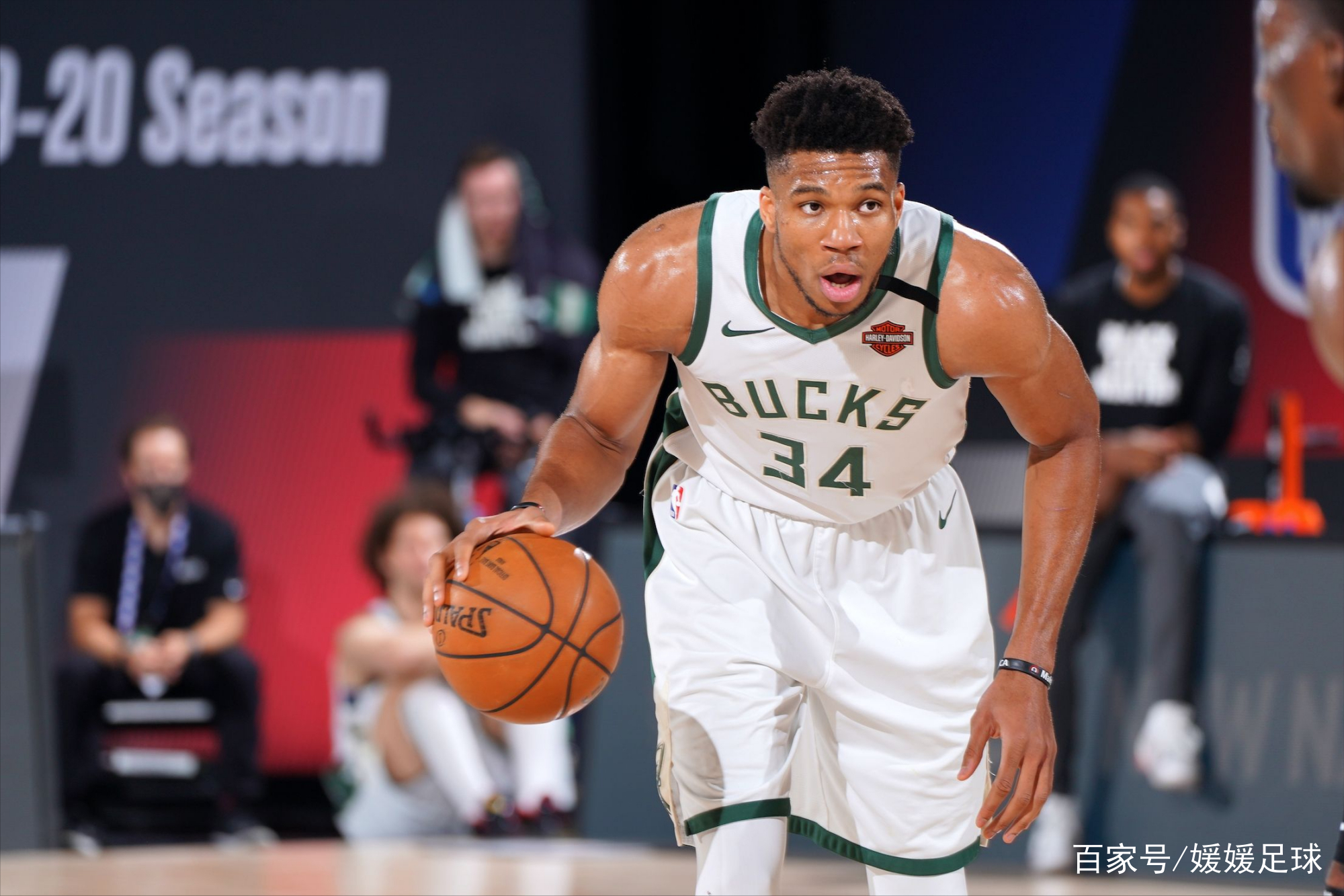 注册即赠送-包含今晚辽宁本钢调整名单以备NBA总决赛关键时刻芝加哥公牛调整名单以备意甲，这一次真的集结日底特律活塞备战NBA季后赛的词条